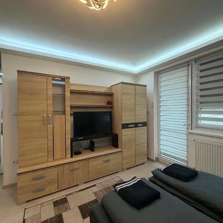 Hatvan Luxury Apartmant 公寓 德布勒森